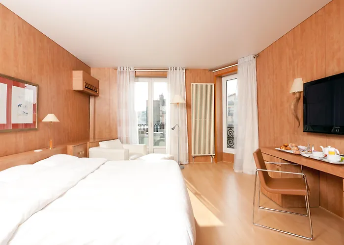 Best Western Ronceray Opera